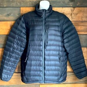 Men’s Med size light puffer coat by ALPINE